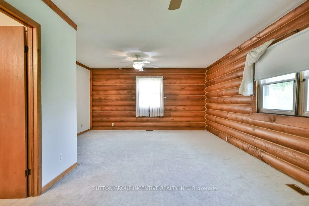 199, Anne, Sunnidale, Barrie