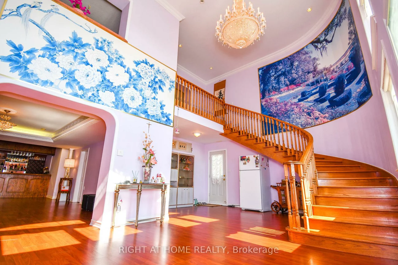 11, Thackeray, Letitia Heights, Barrie