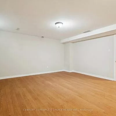 136, Marsellus, Holly, Barrie