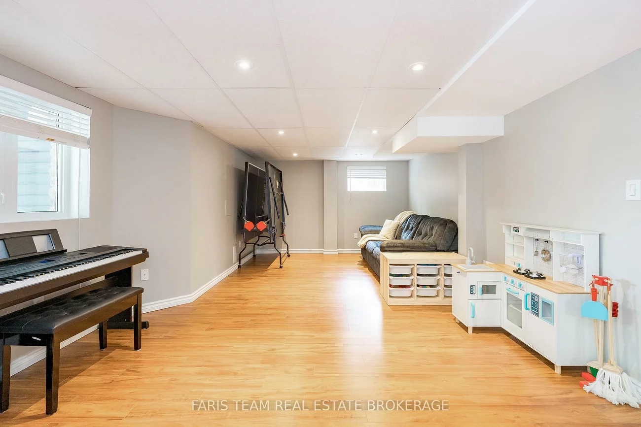 96, Osprey Ridge, Little Lake, Barrie