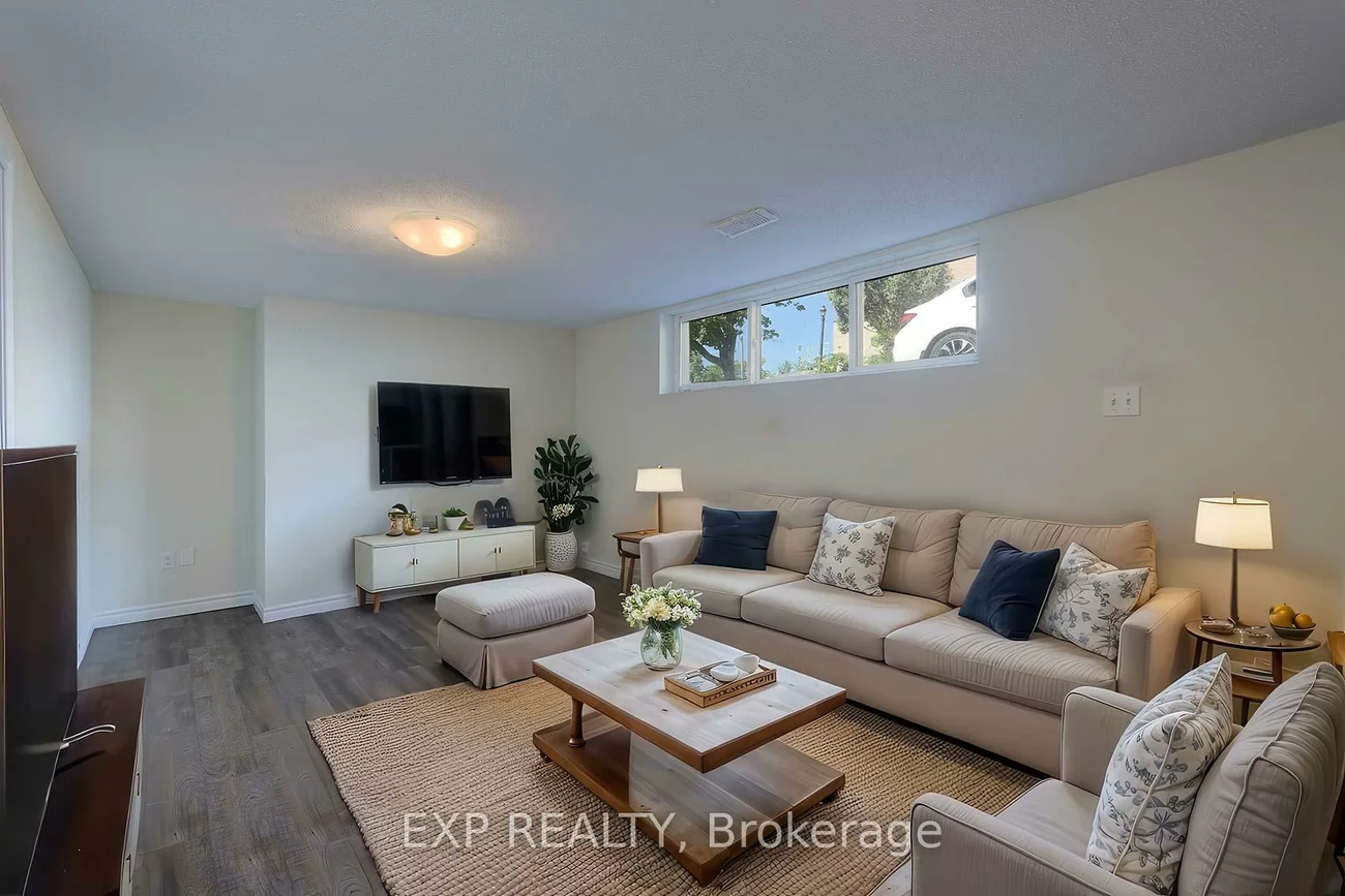 22A, Bernick, Grove East, Barrie