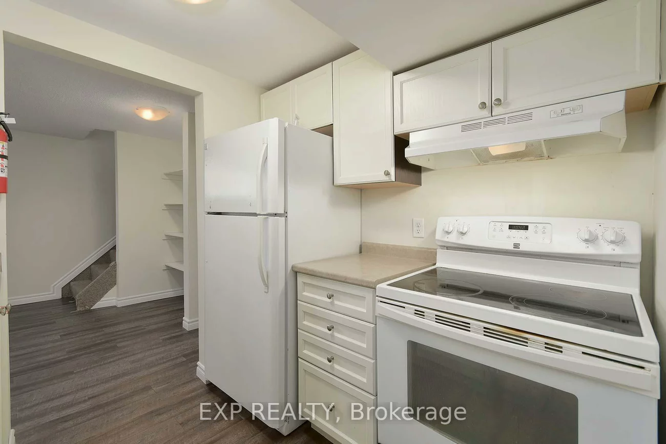 22A, Bernick, Grove East, Barrie