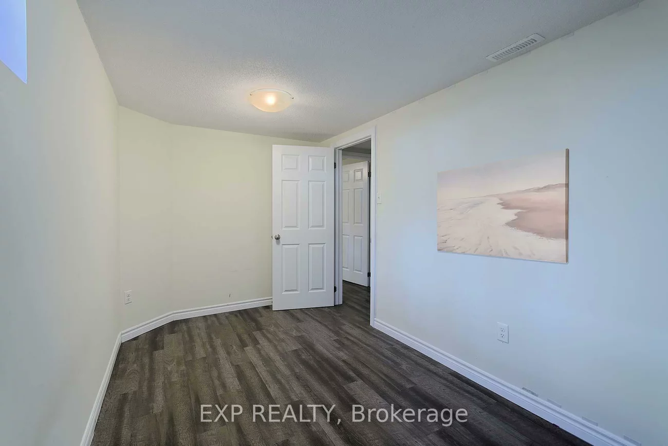 22A, Bernick, Grove East, Barrie