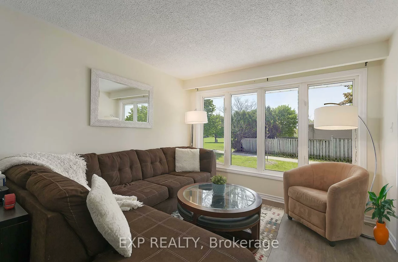 22A, Bernick, Grove East, Barrie