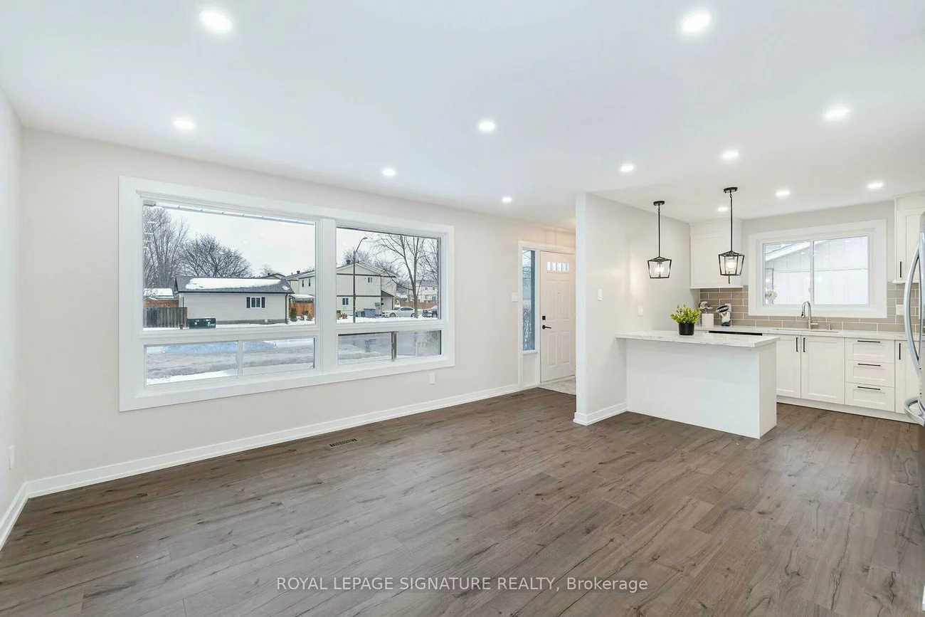 453, Leacock, Letitia Heights, Barrie