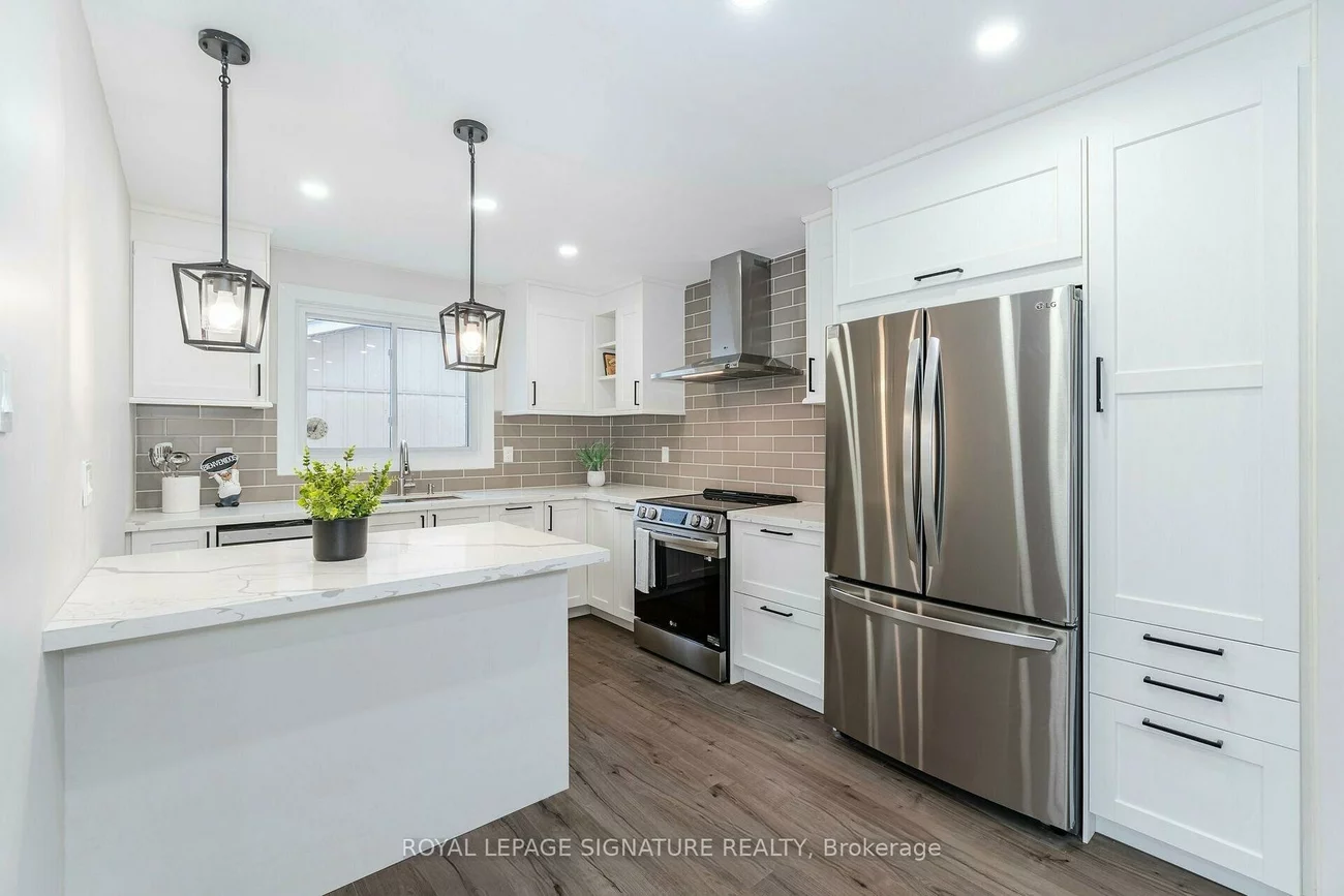 453, Leacock, Letitia Heights, Barrie