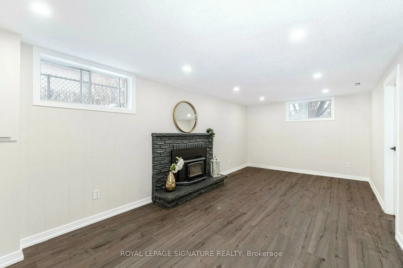 453, Leacock, Letitia Heights, Barrie