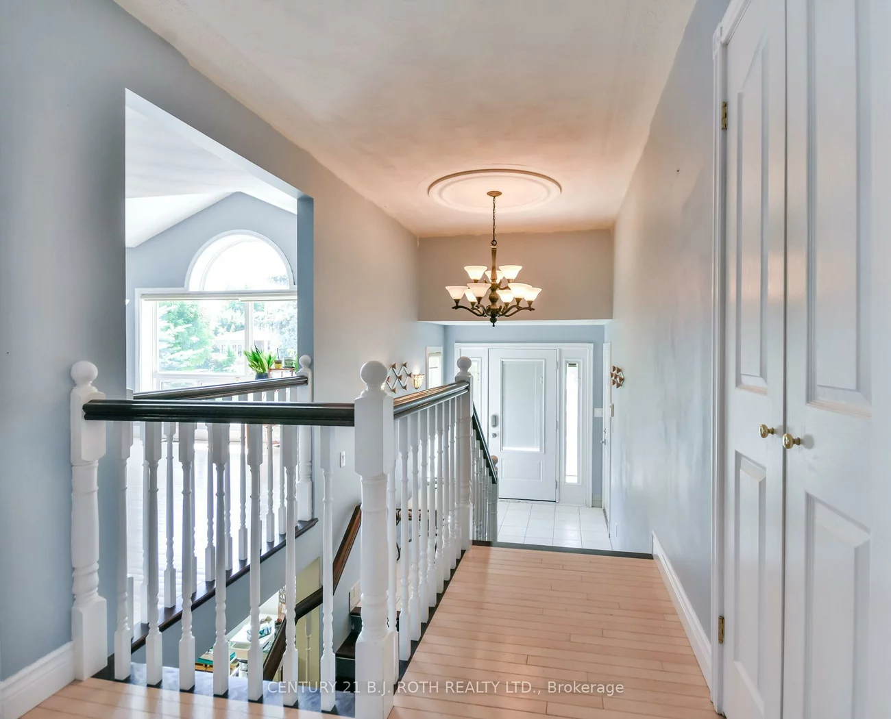 55, Bloxham, Bayshore, Barrie