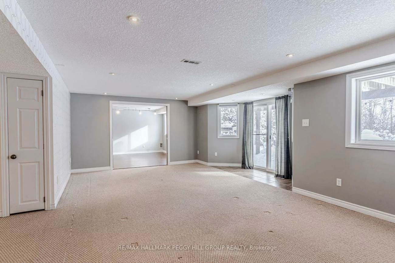 81, Sproule, Edgehill Drive, Barrie