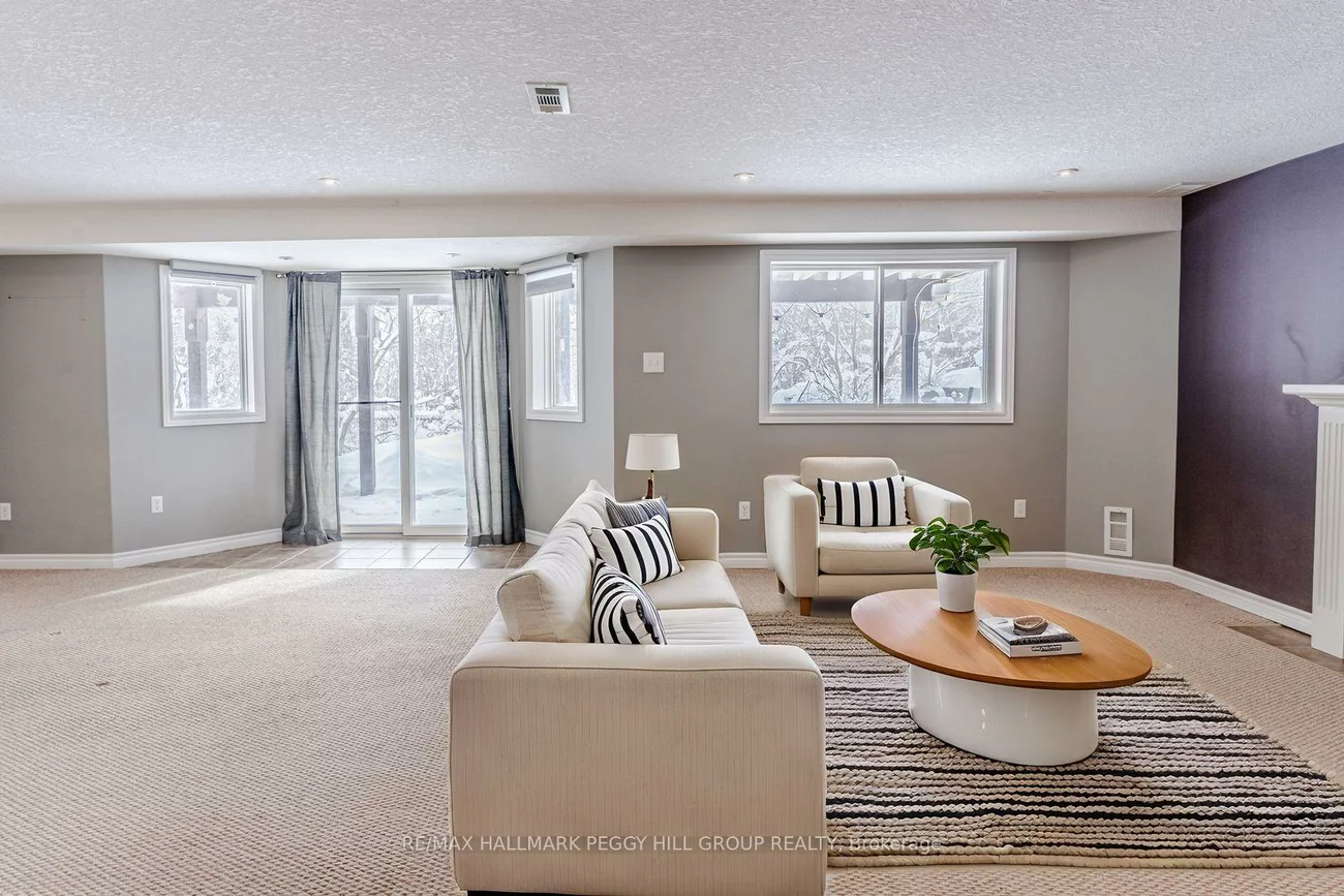 81, Sproule, Edgehill Drive, Barrie