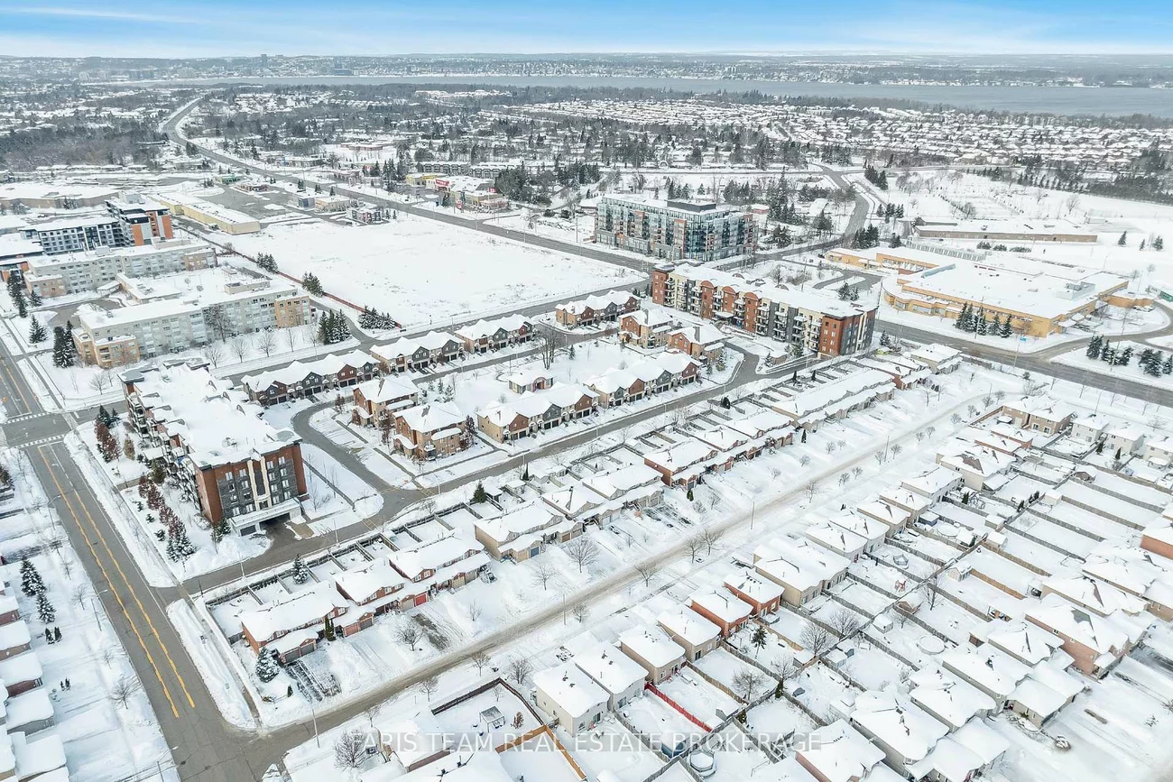 28, Raymond, Painswick South, Barrie