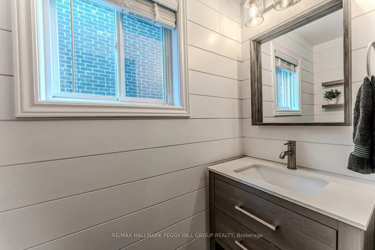 14, Regina, Innis-Shore, Barrie