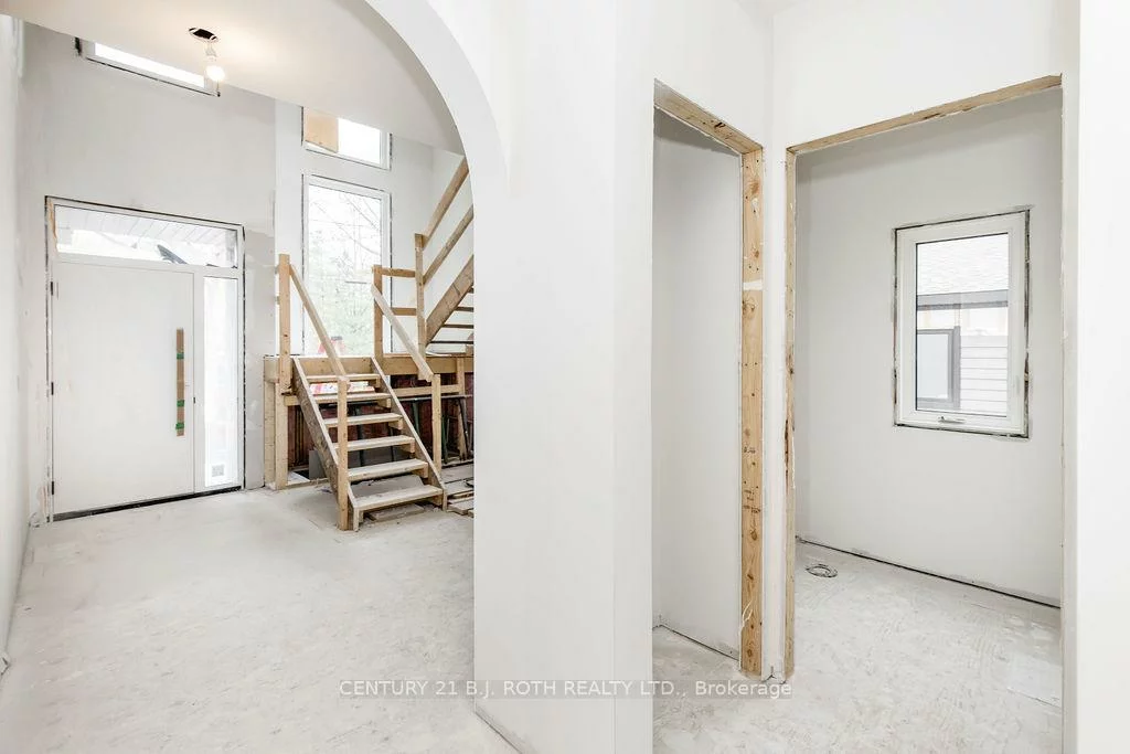 56, Brennan, South Shore, Barrie