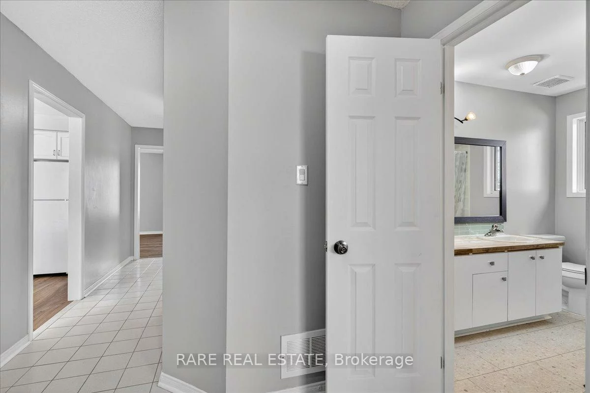 30, Mcveigh, Northwest, Barrie