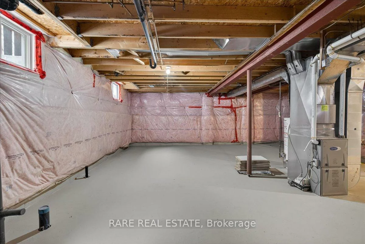 30, Mcveigh, Northwest, Barrie