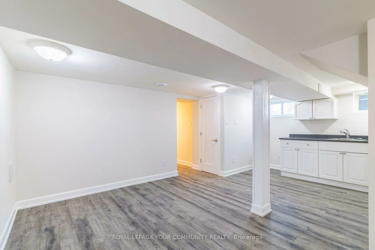 210, Cox Mill, Painswick North, Barrie