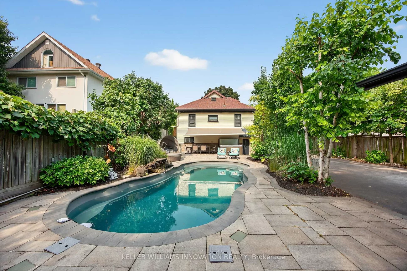 108, Owen, City Centre, Barrie