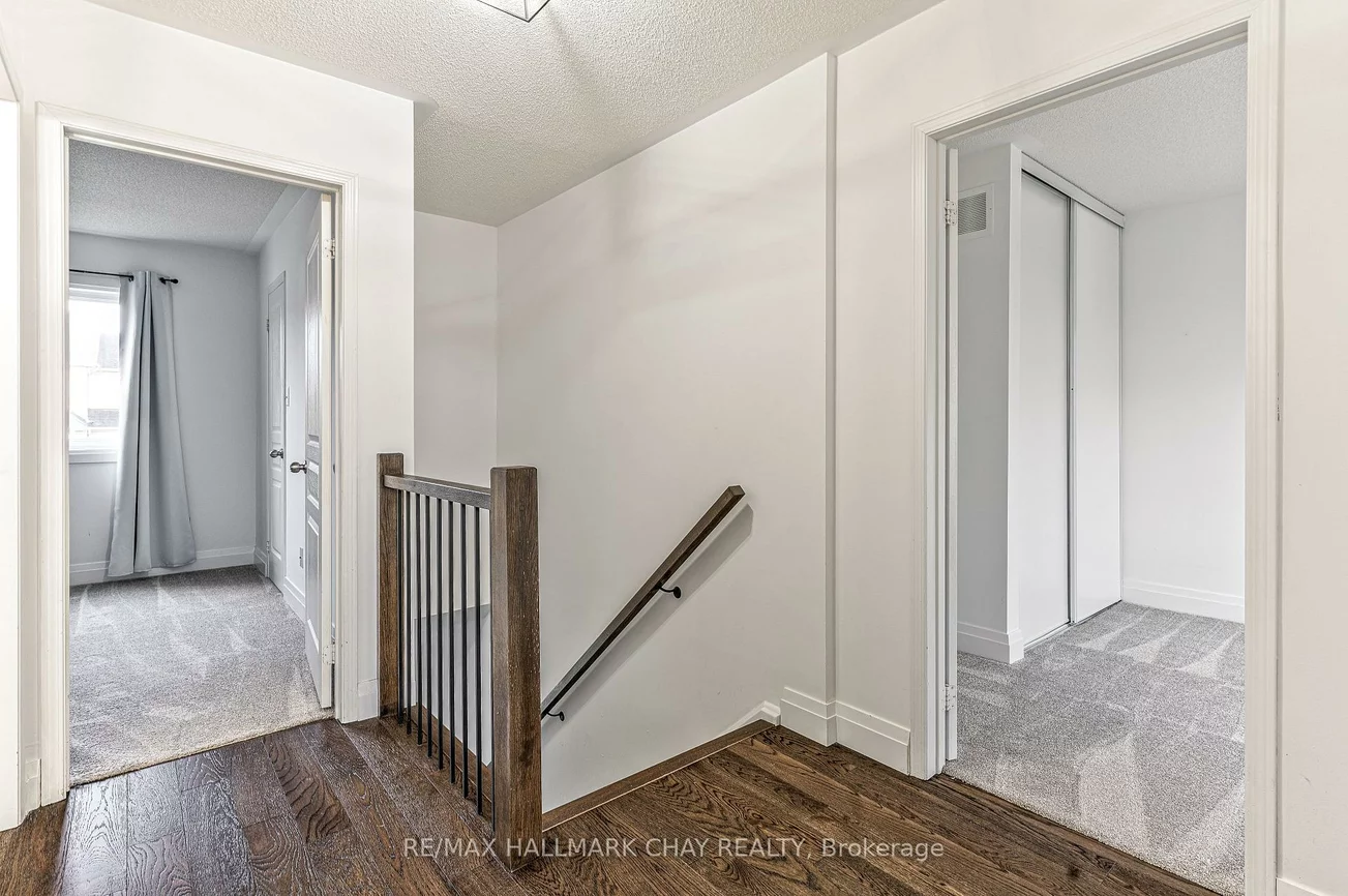 135, Trevino, East Bayfield, Barrie