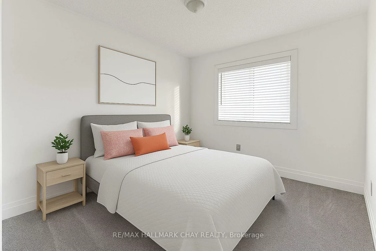 135, Trevino, East Bayfield, Barrie