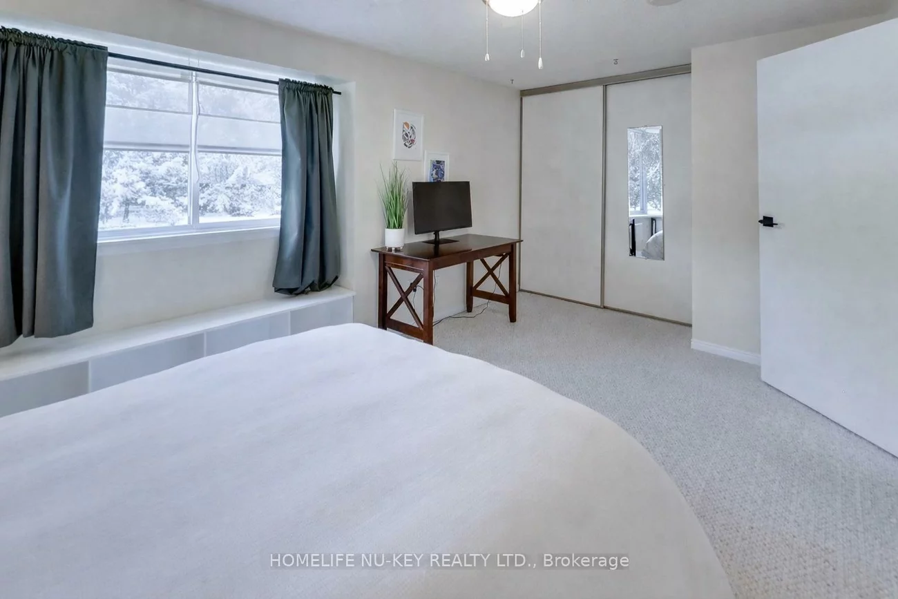 219, Cundles, Letitia Heights, Barrie