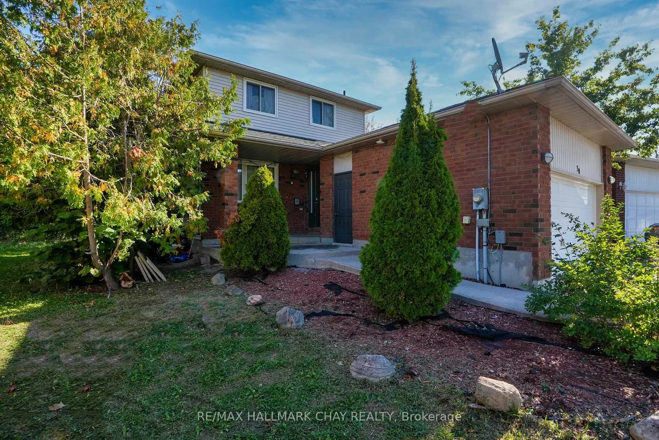 30, Rosenfeld, Grove East, Barrie