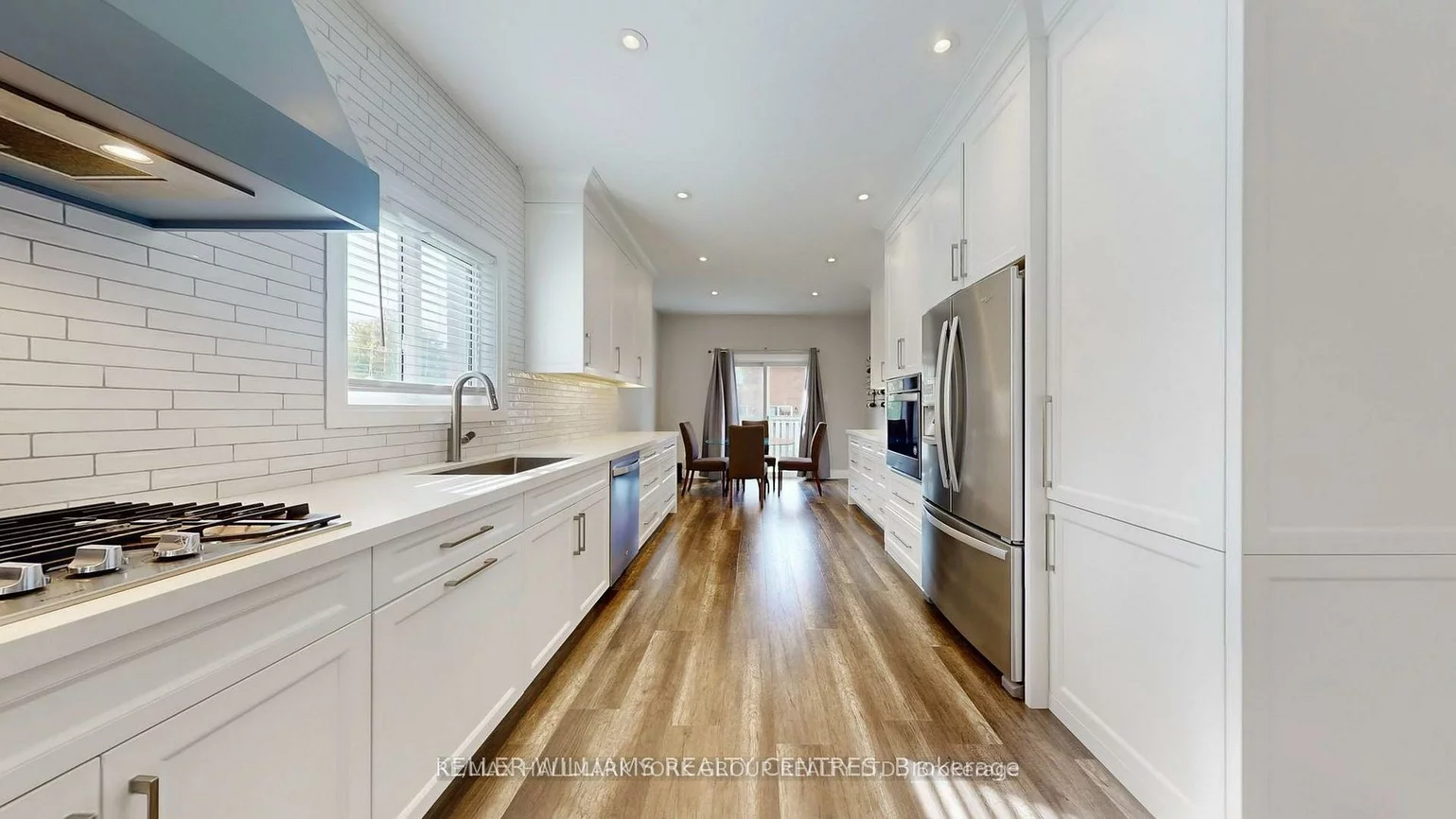 196, Marsellus, Holly, Barrie