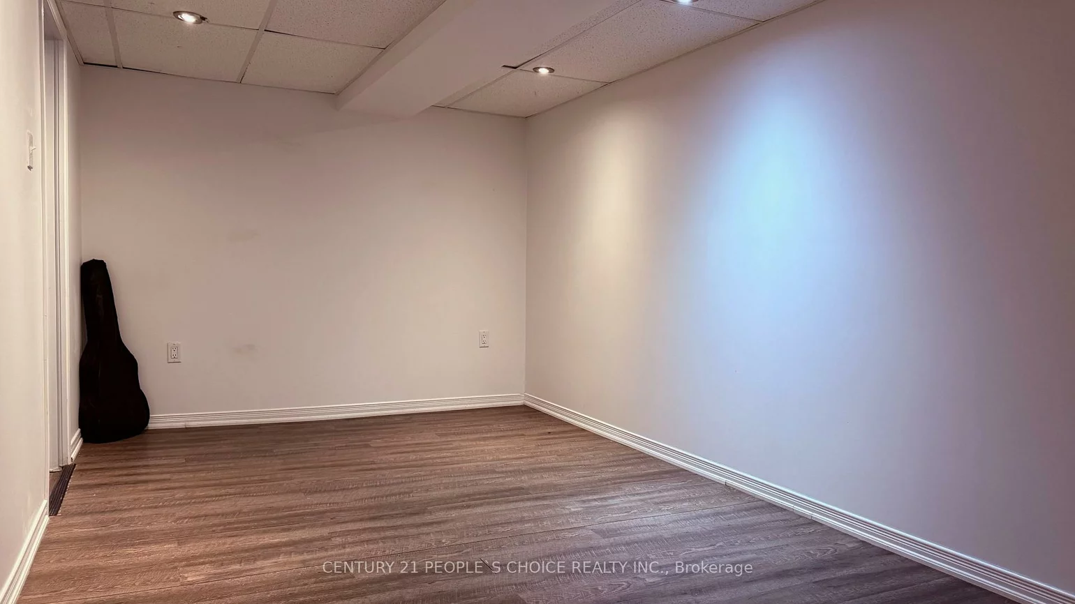 108, Kozlov, Sunnidale, Barrie