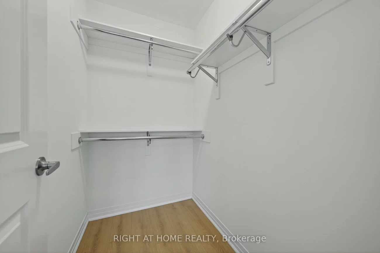 86, West Oak, Rural Barrie Southeast, Barrie