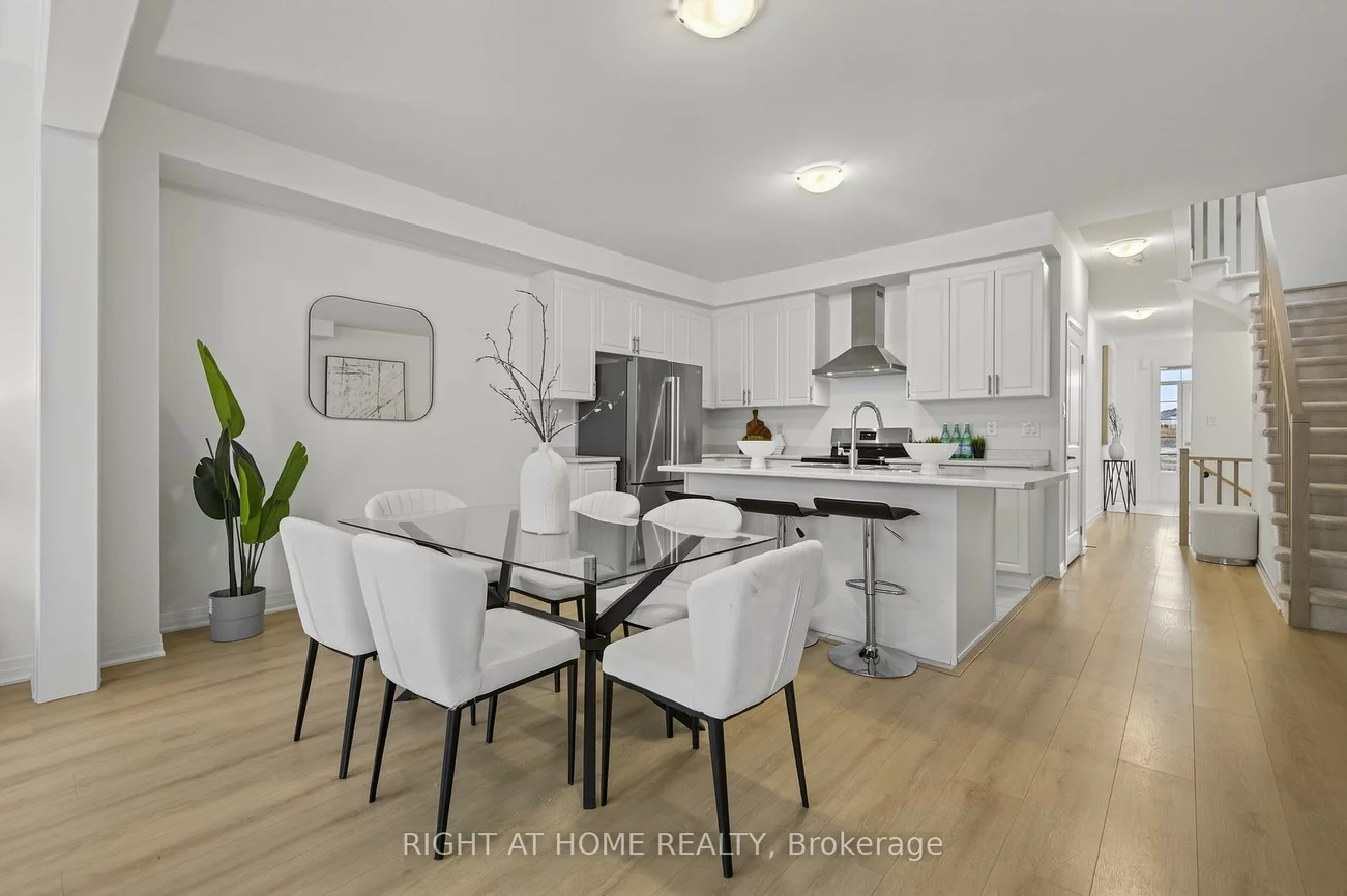 86, West Oak, Rural Barrie Southeast, Barrie