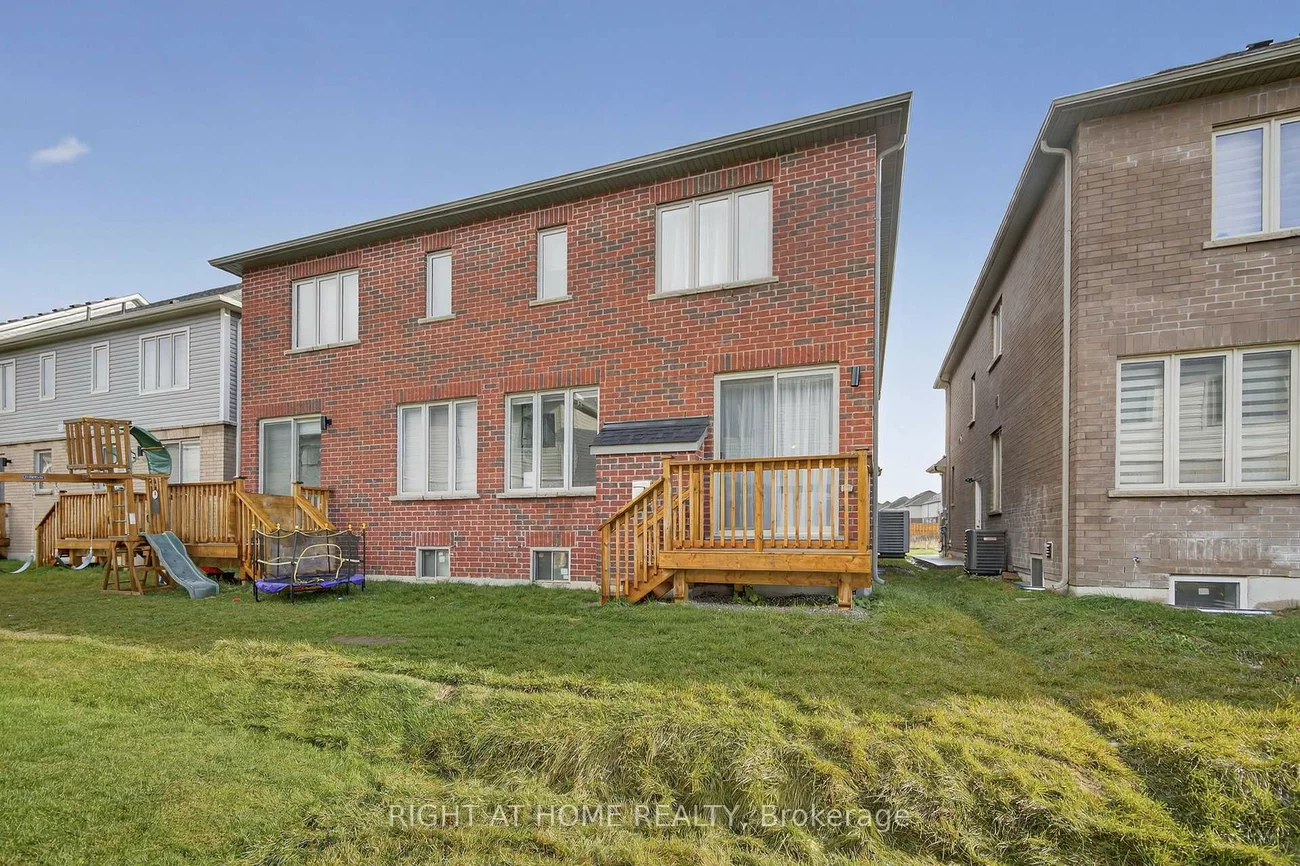 86, West Oak, Rural Barrie Southeast, Barrie