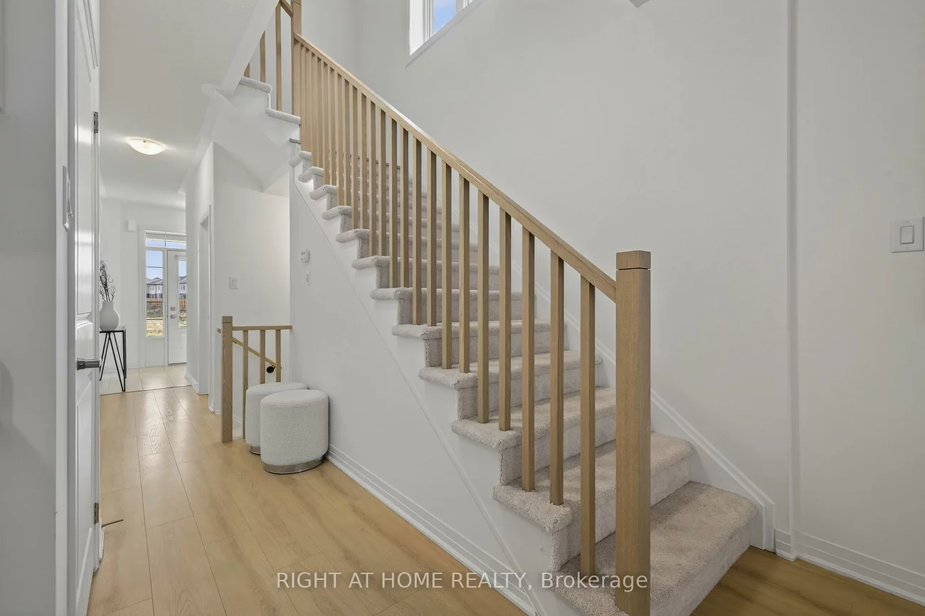 86, West Oak, Rural Barrie Southeast, Barrie