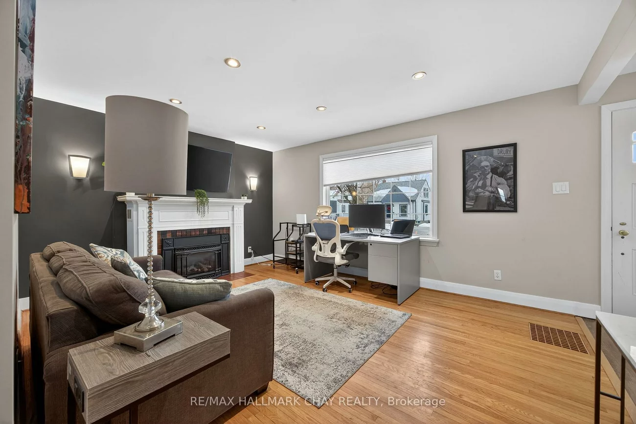 68, Drury, Wellington, Barrie