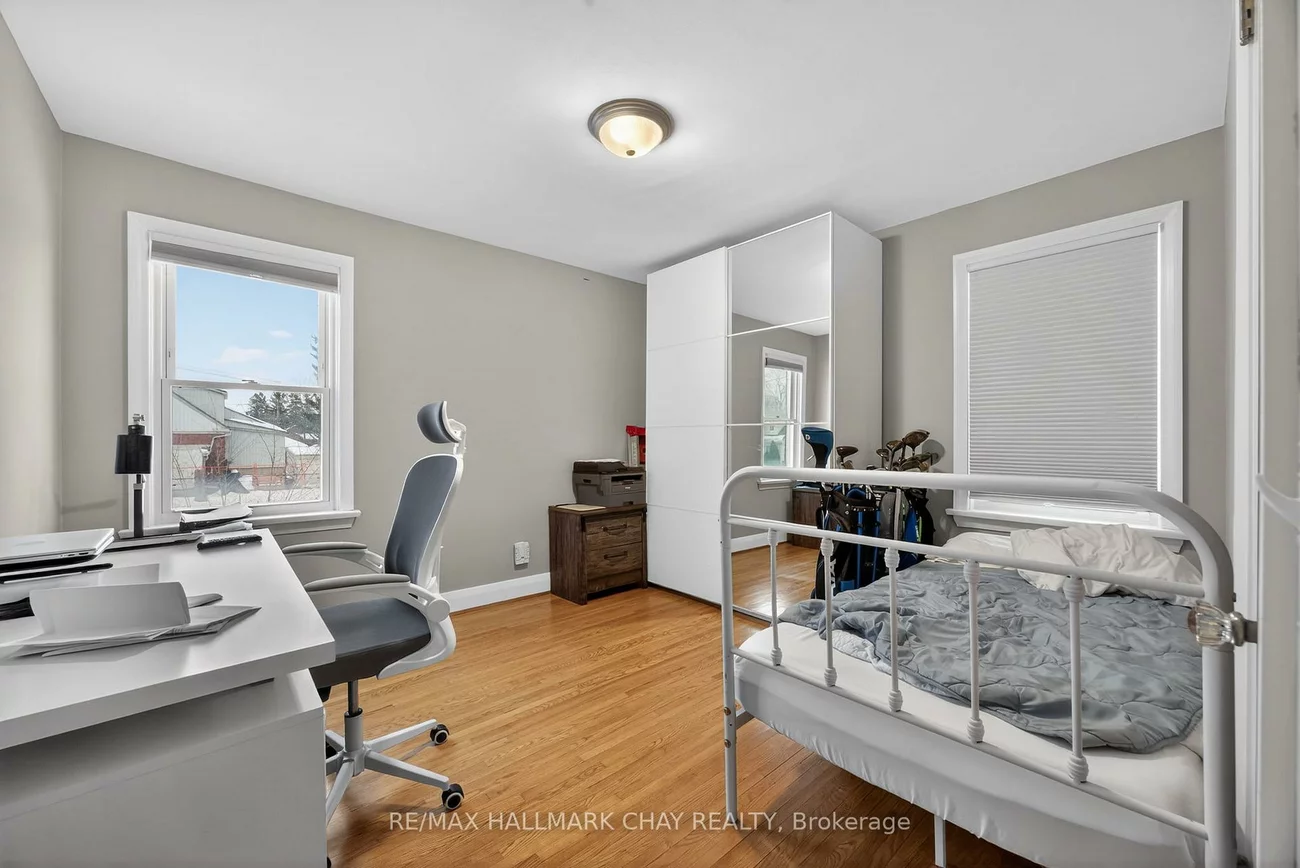 68, Drury, Wellington, Barrie