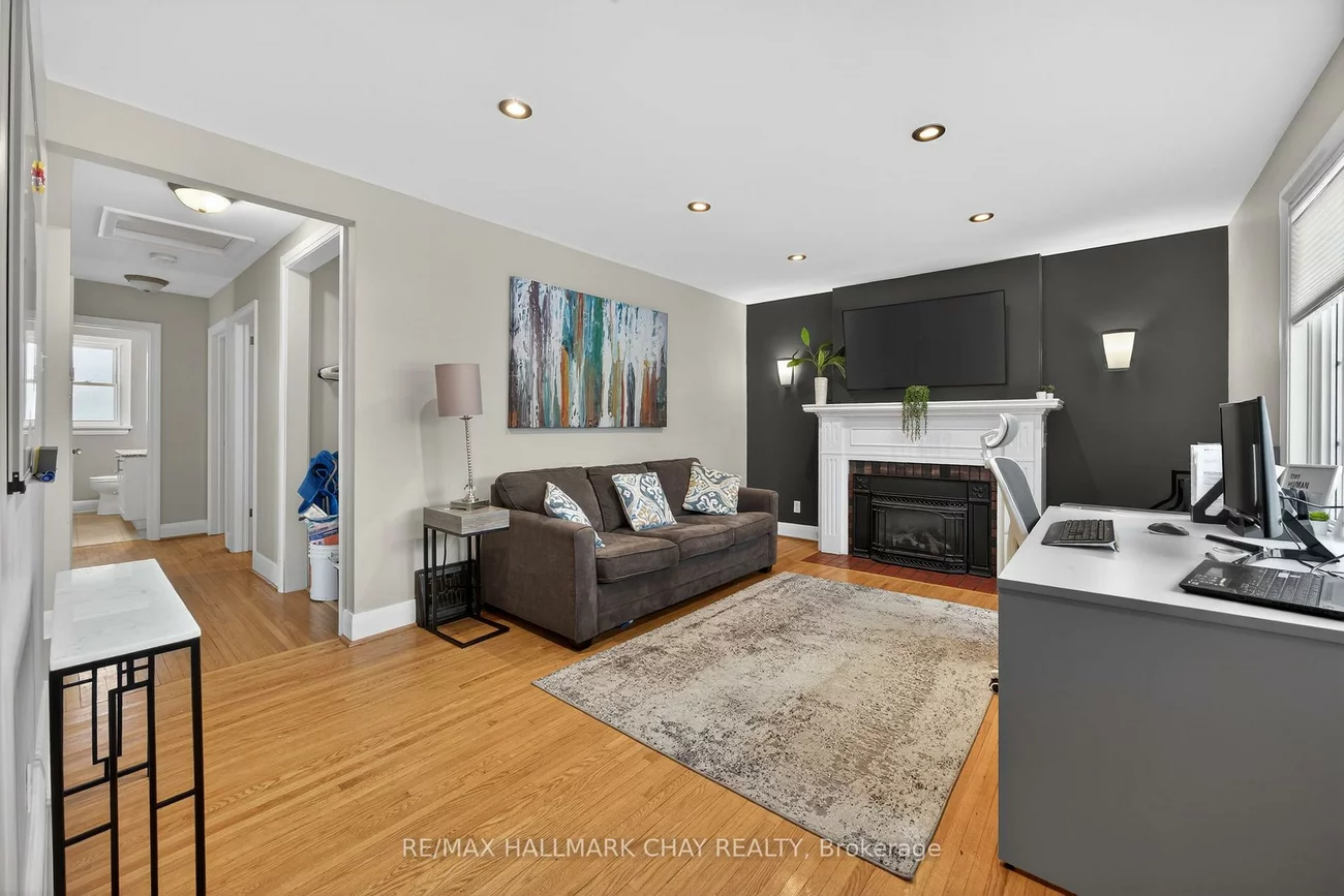 68, Drury, Wellington, Barrie