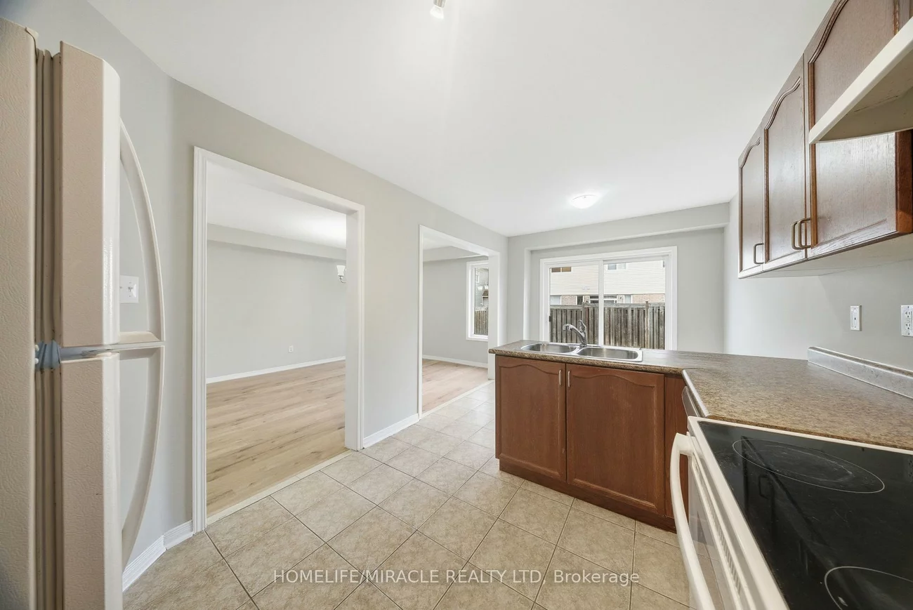 12, Diana, Innis-Shore, Barrie