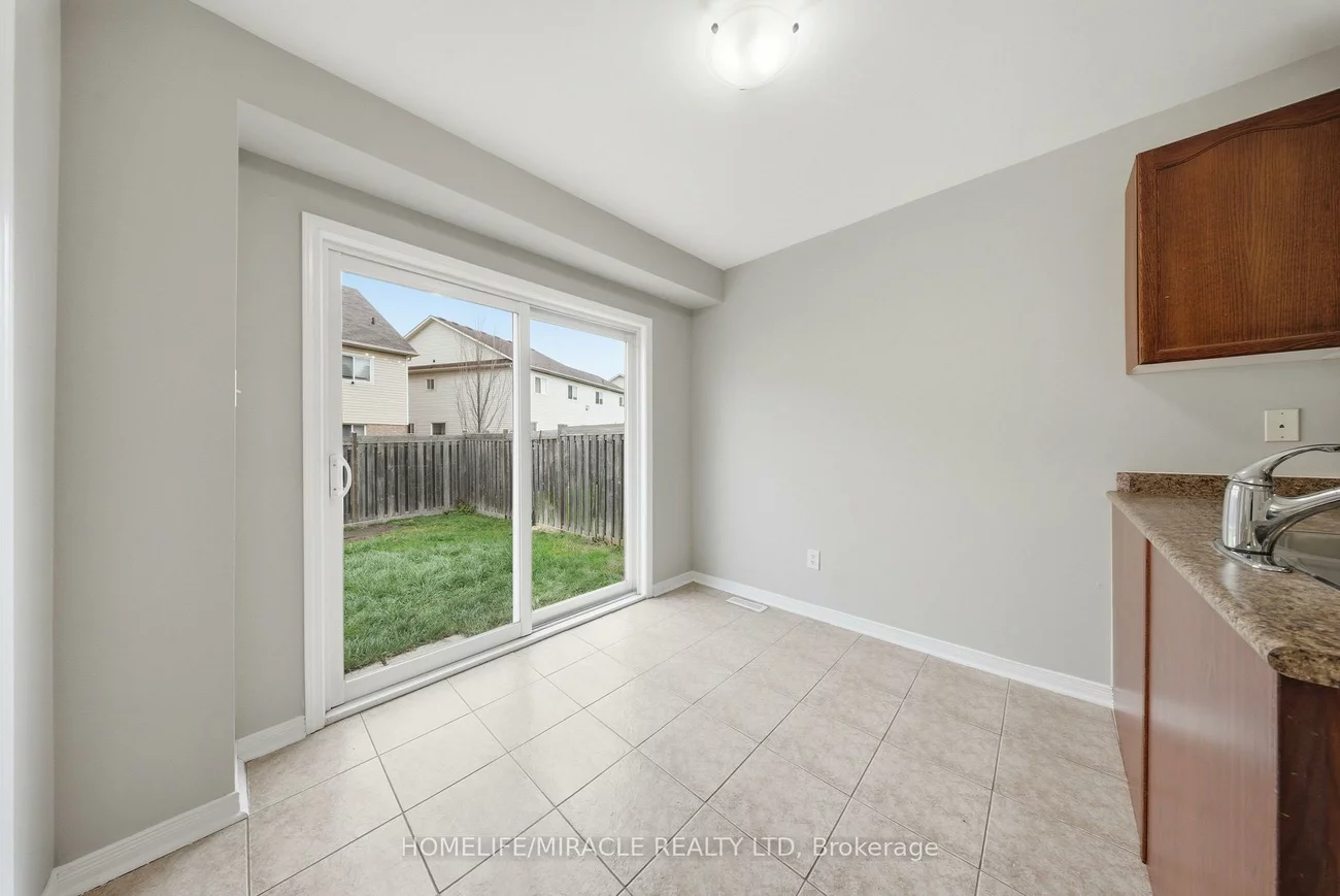 12, Diana, Innis-Shore, Barrie