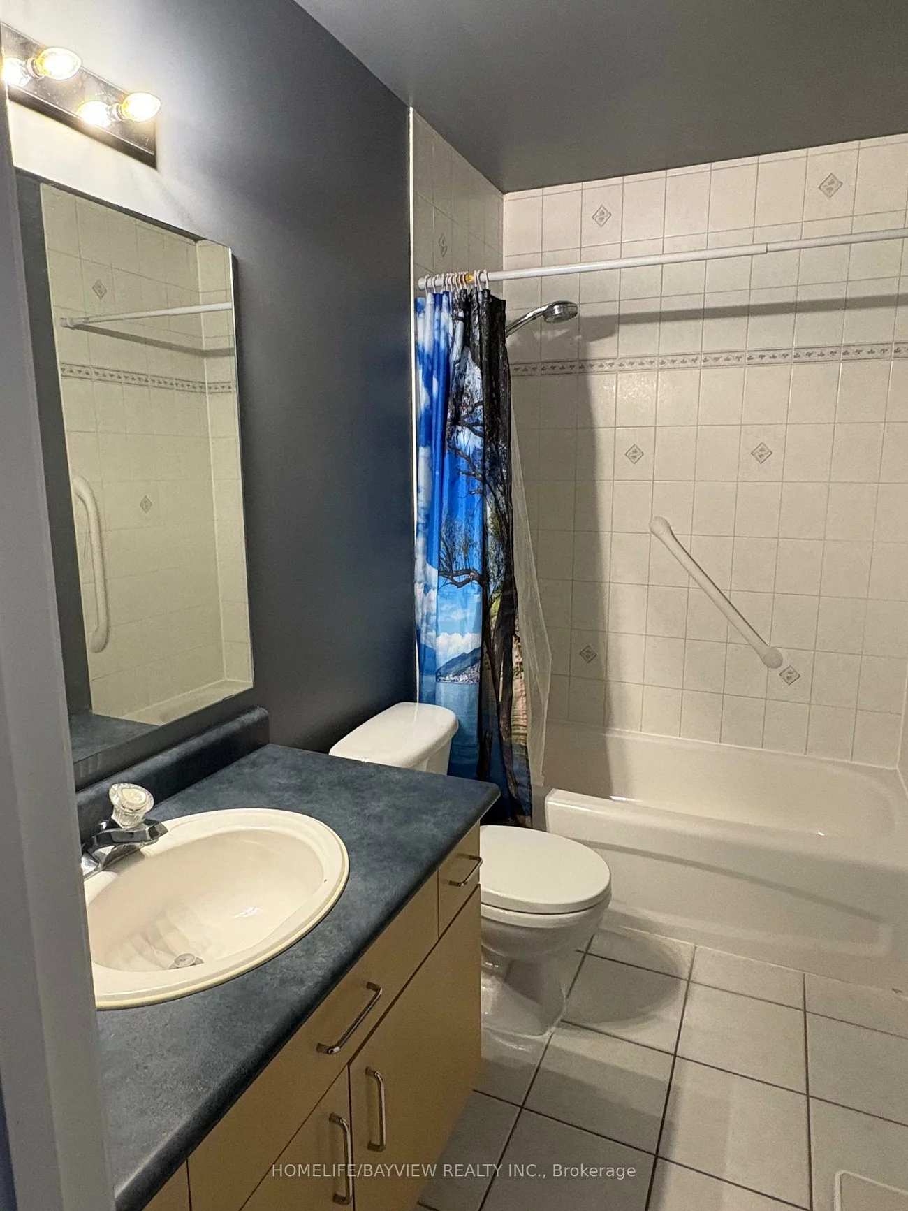 4, Quinlan, Georgian Drive, Barrie