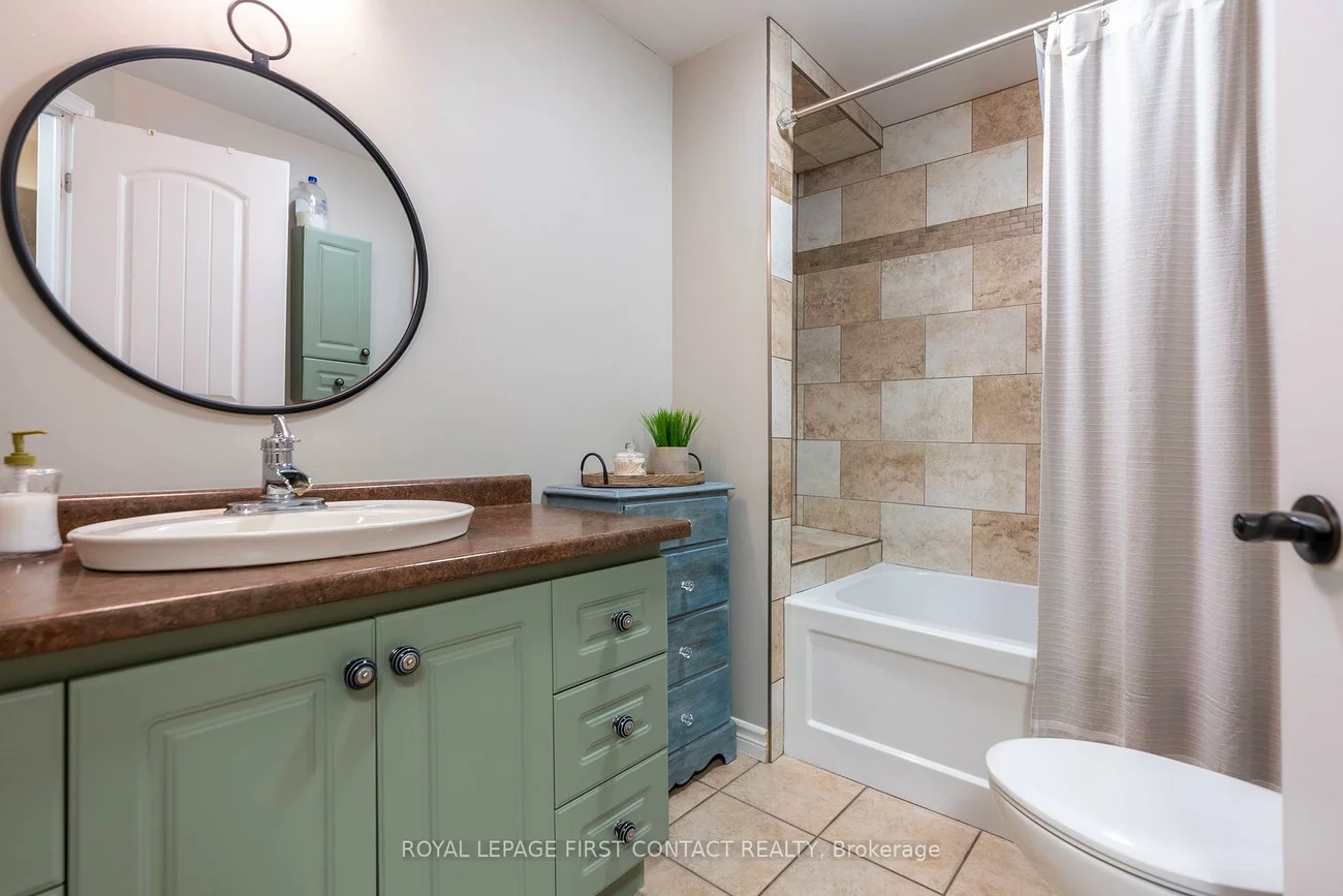 10, Wismer, Northwest, Barrie