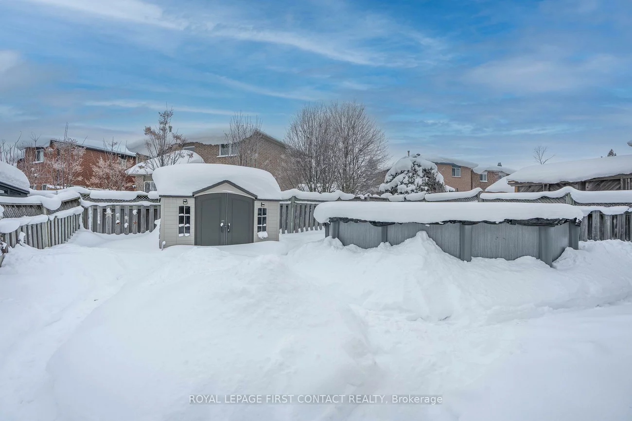 10, Wismer, Northwest, Barrie