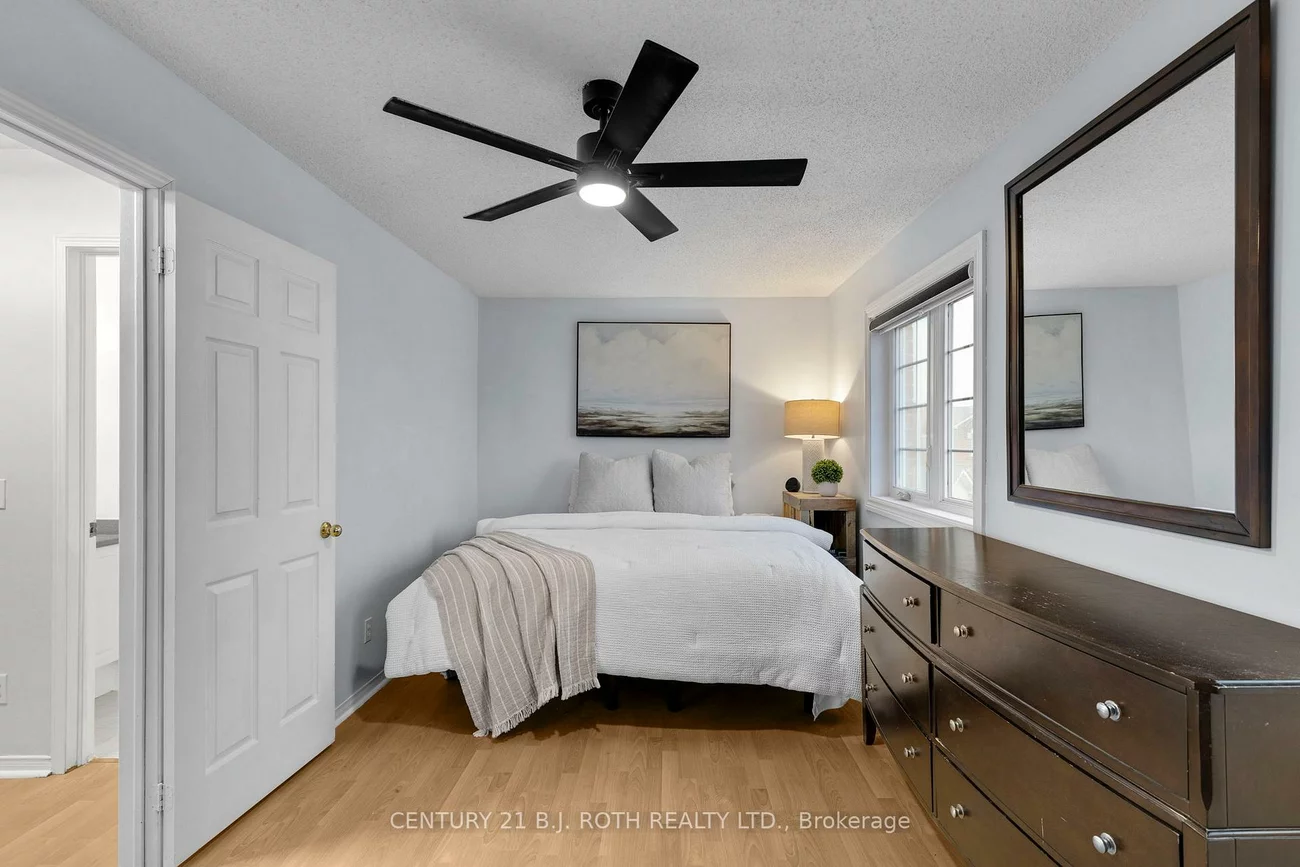 27, GOLDS, Holly, Barrie