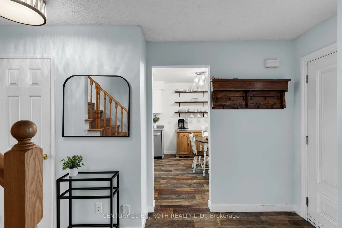 27, GOLDS, Holly, Barrie