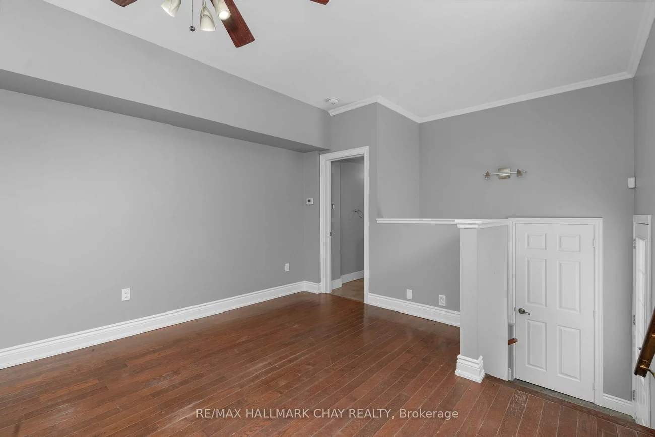 32, Grove, Queen's Park, Barrie