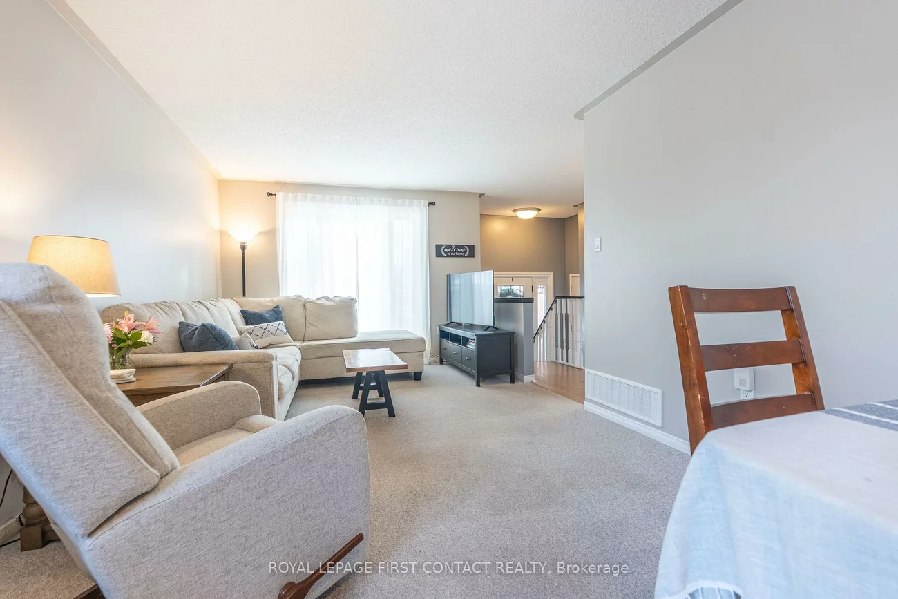 55, Chalmers, Painswick South, Barrie