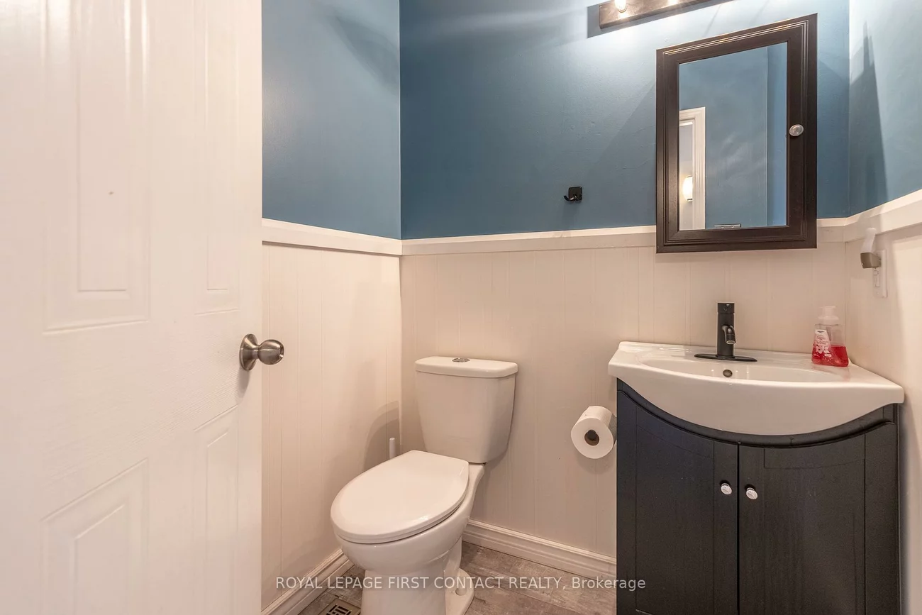 55, Chalmers, Painswick South, Barrie