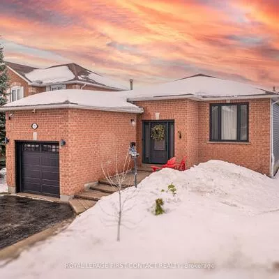 55, Chalmers, Painswick South, Barrie