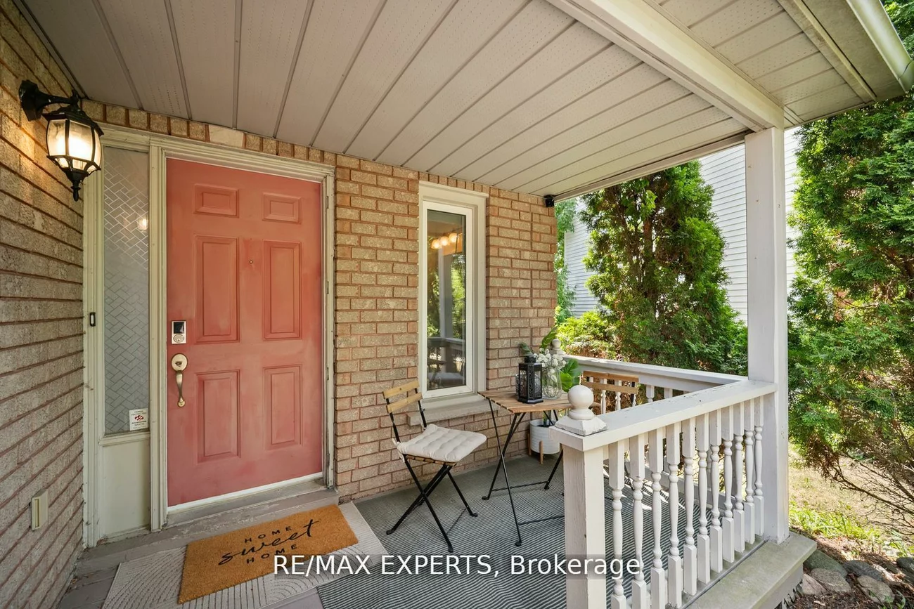 11, Penton, West Bayfield, Barrie