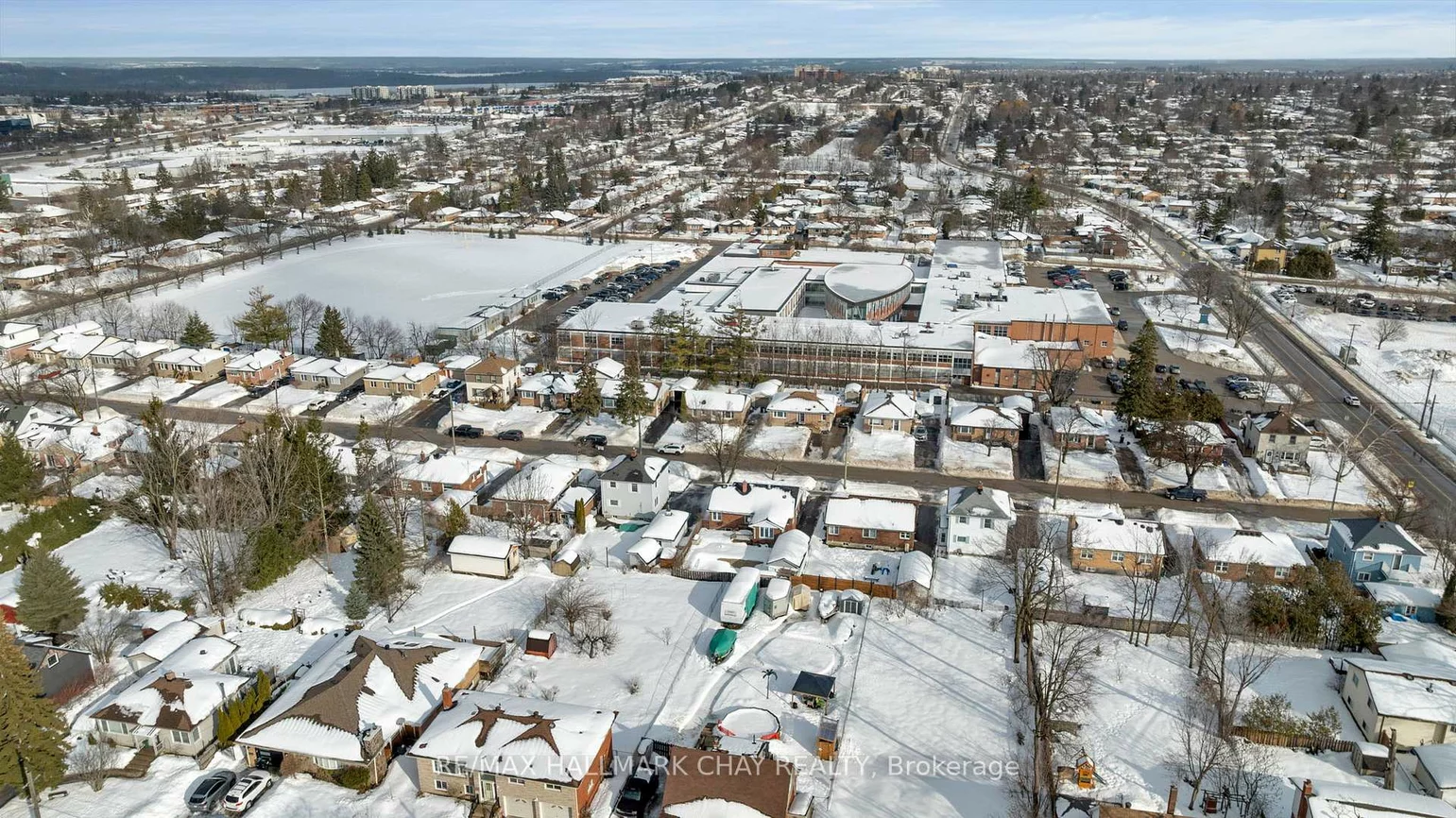 50, Newton, Wellington, Barrie