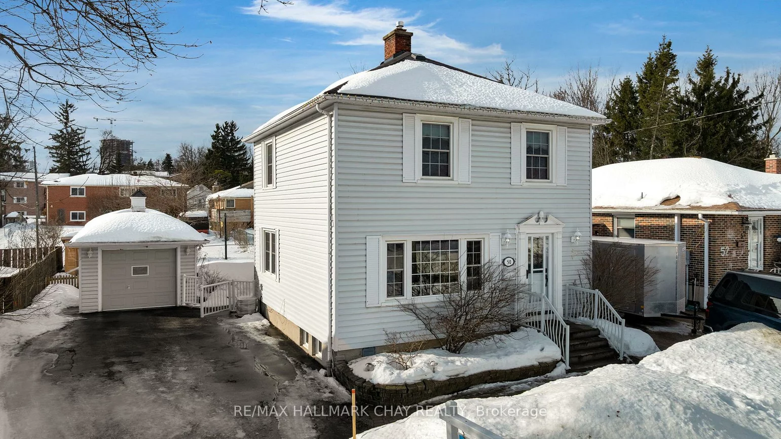 50, Newton, Wellington, Barrie