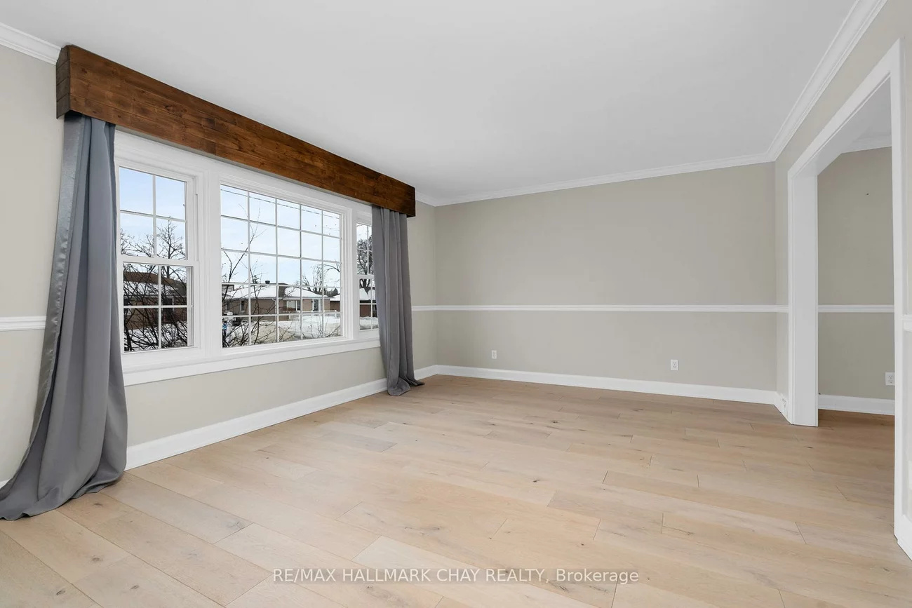 50, Newton, Wellington, Barrie