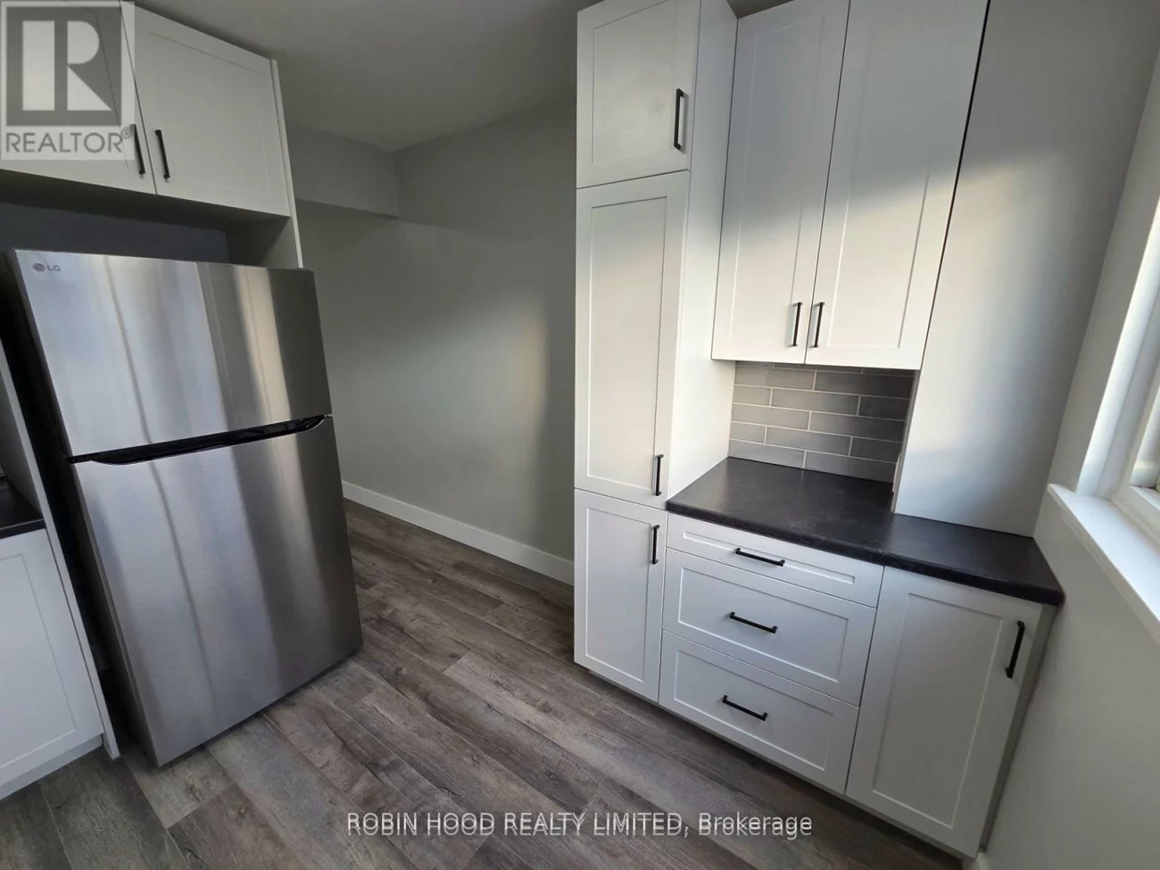 59, Scott, Letitia Heights, Barrie